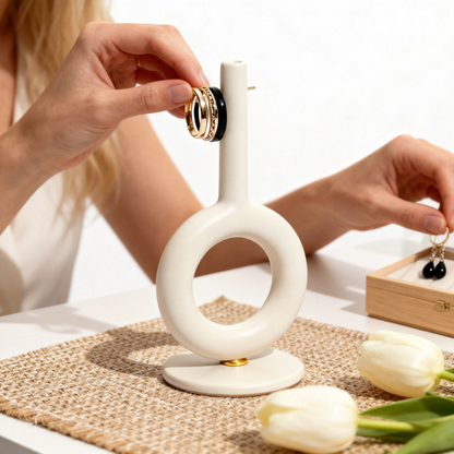 💎A Minimalist Ring Display Stand Designed To Celebrate Your Most Meaningful Jewelry With Elegant Simplicity And Boutique-Inspired Beauty