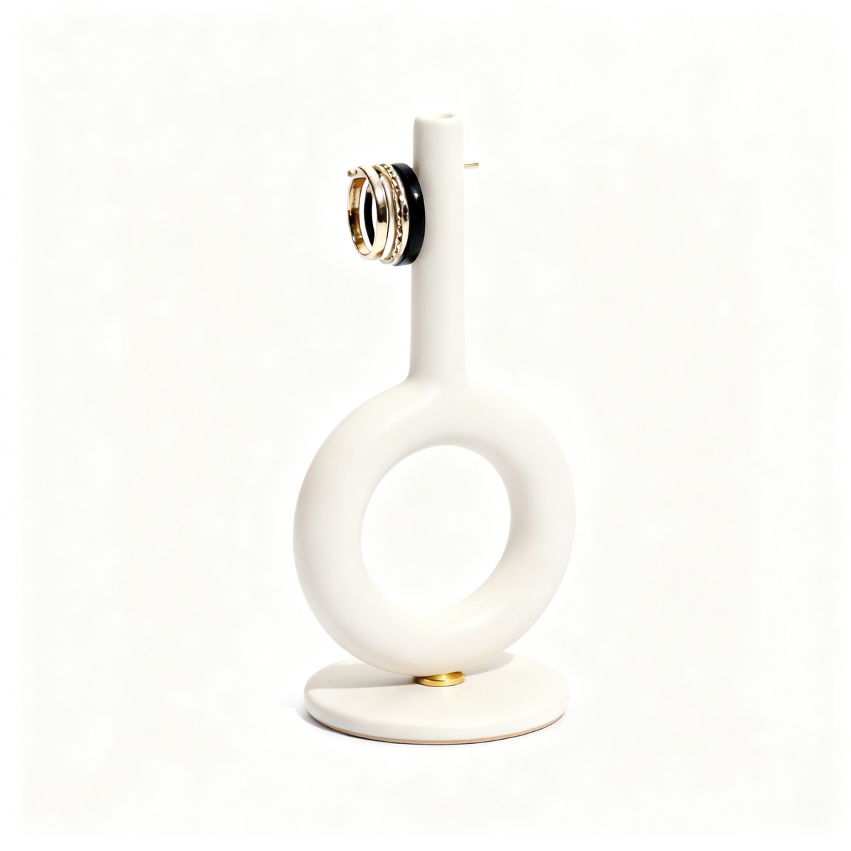 💎A Minimalist Ring Display Stand Designed To Celebrate Your Most Meaningful Jewelry With Elegant Simplicity And Boutique-Inspired Beauty